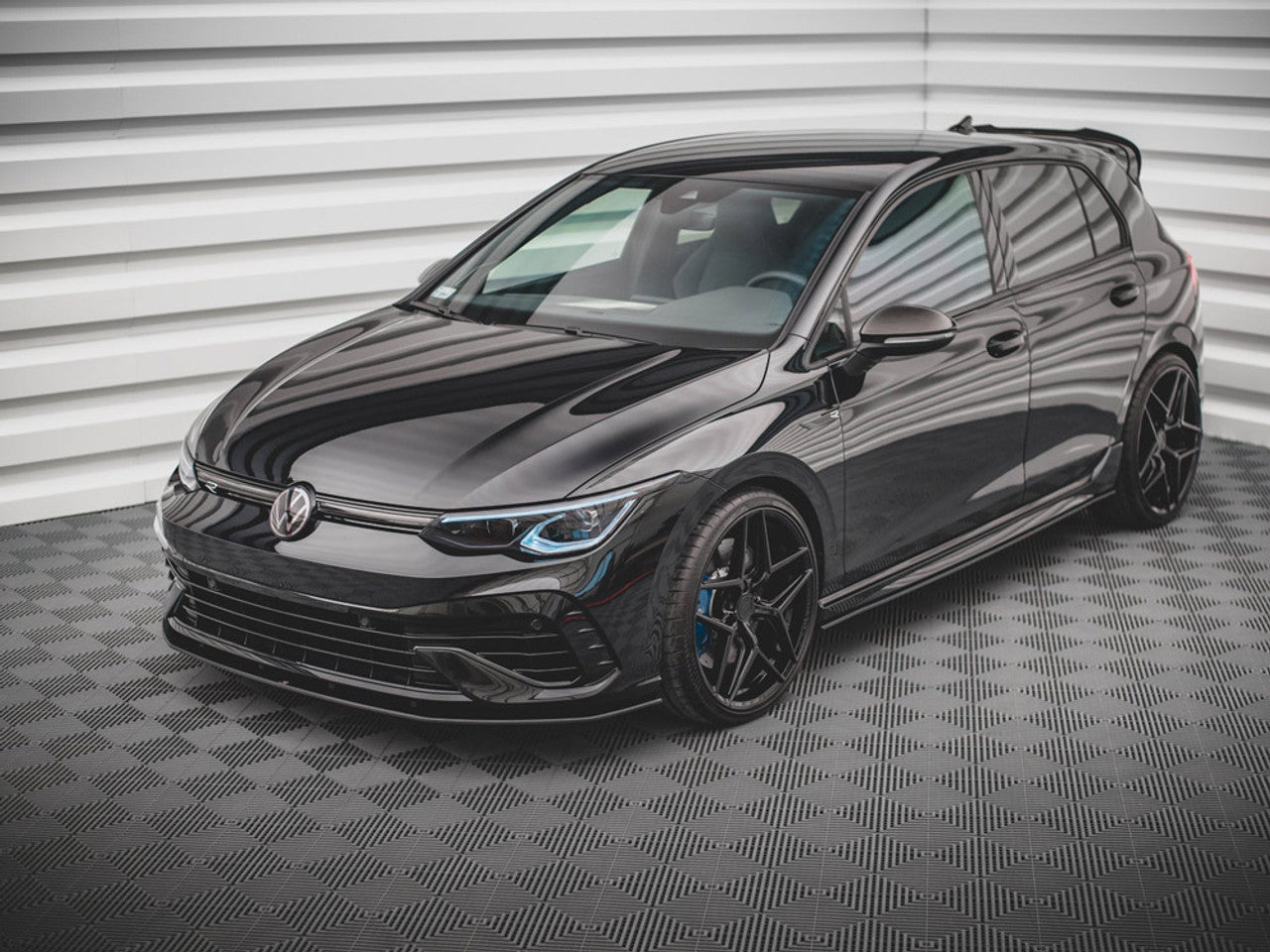 Maxton Design ignite performance