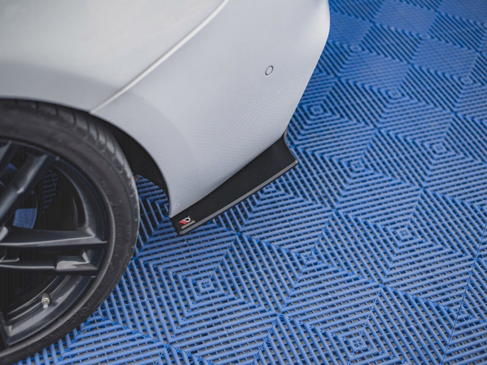 Maxton Design ignite performance