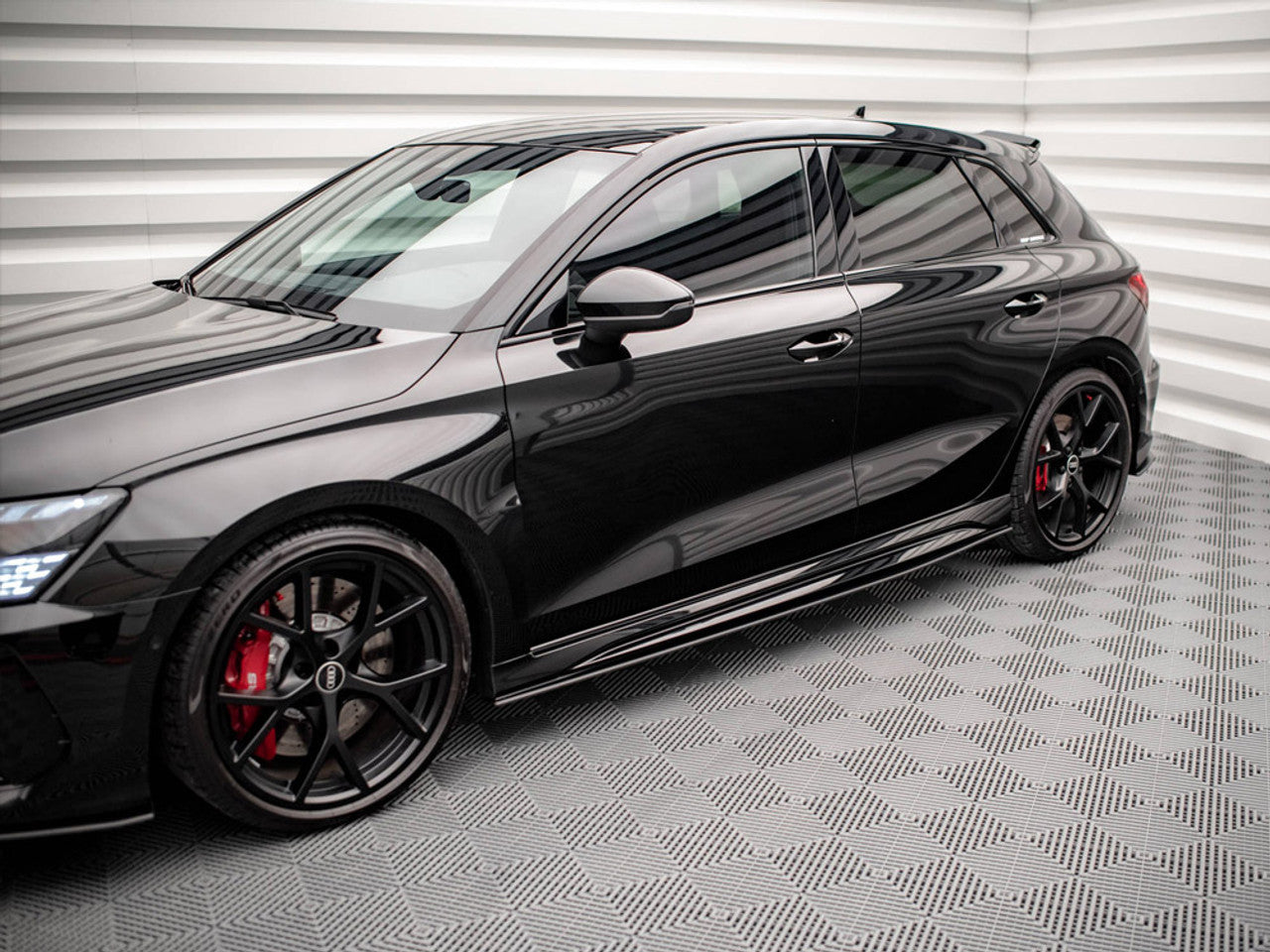 Maxton Design ignite performance