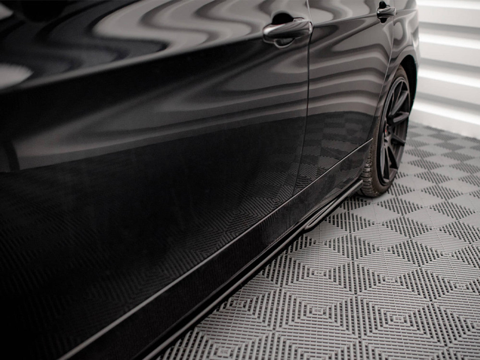 Maxton Design ignite performance