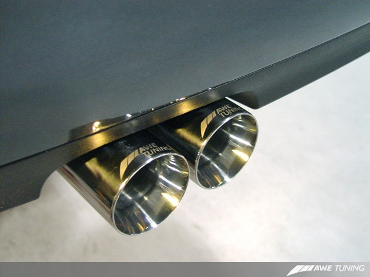AWE Tuning AirGate Carbon