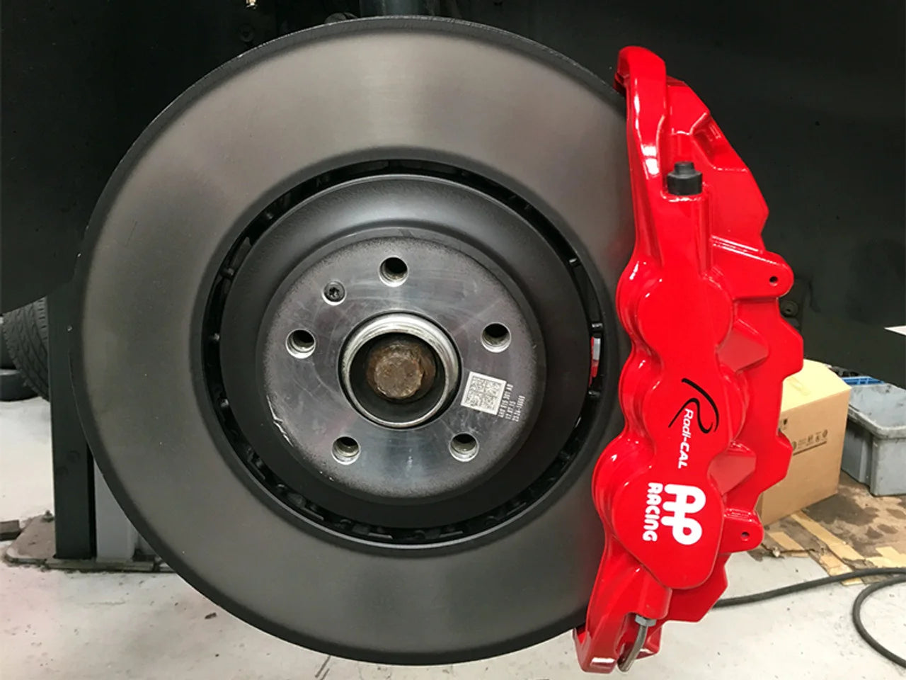 Vagbremtechnic Front Brake Kit - 6 Piston AP Racing Caliper image