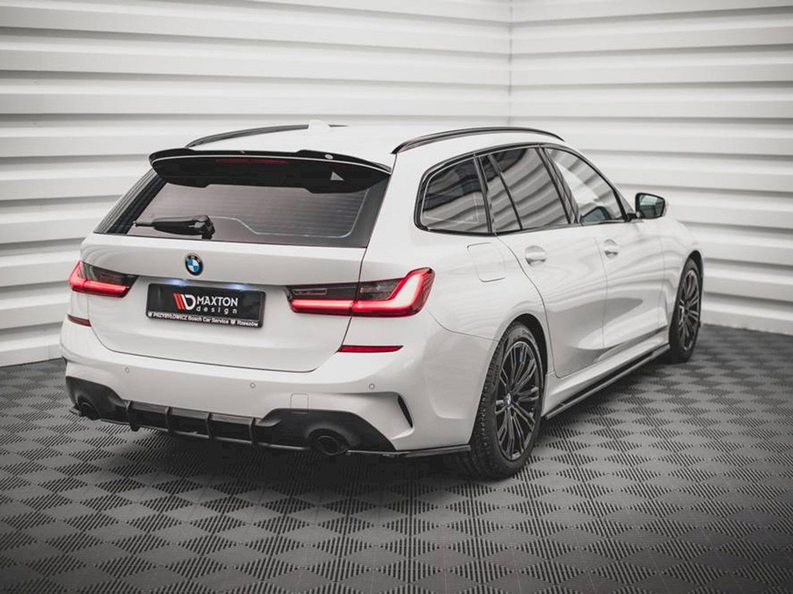 Maxton Design Gloss Black Rear Side Splitters V.2 BMW 3 G20 / G21 M-Sport (2018-2022)