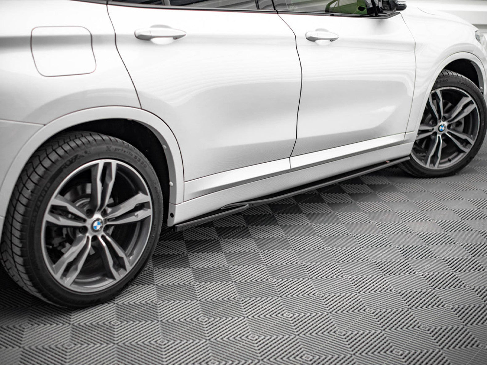 Maxton Design ignite performance